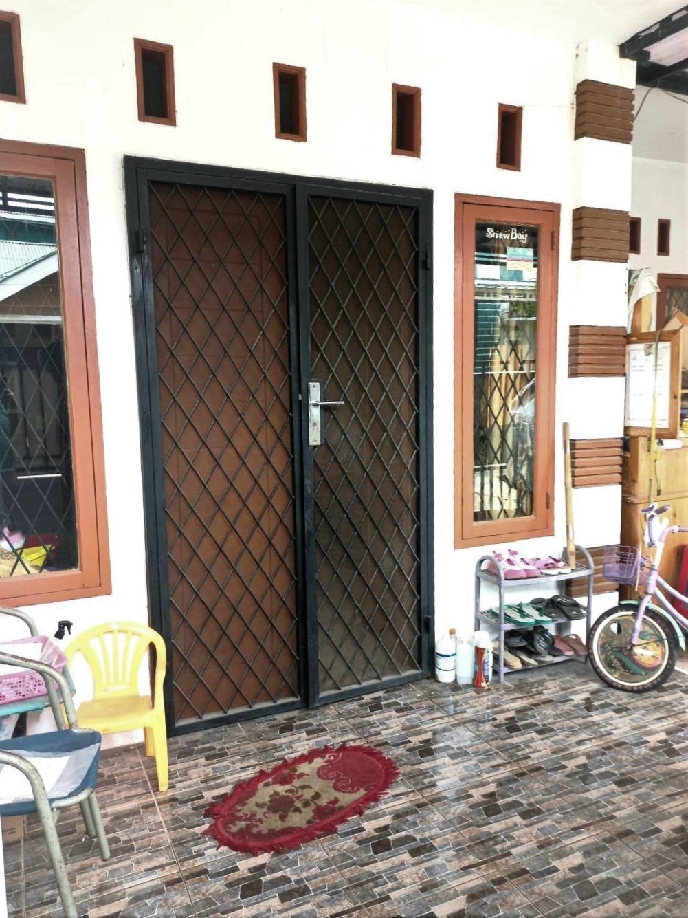 Rumah Rapi Siap Huni Perumahan Kota Harapan Indah Bekasi - 2
