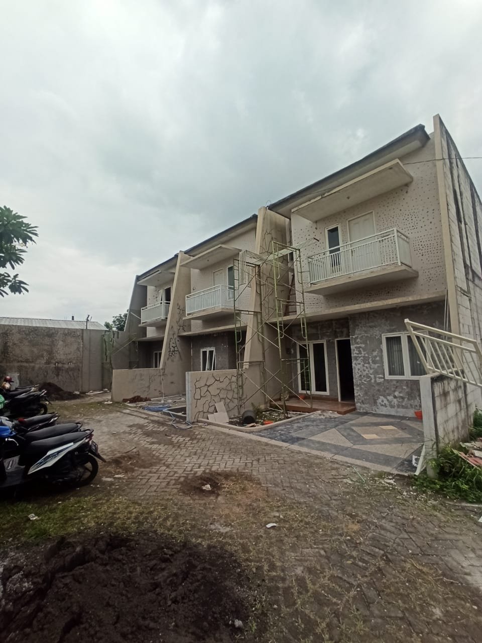 Dijual Rumah Cluster Mewah Desain By PTMASWINDO BUMI MAS Sidoarjo Properti123com
